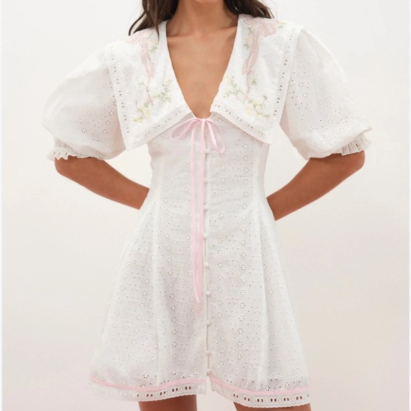 For Love And Lemons Dresses & Skirts - For Love & Lemons 🎀 Mi Amore White Eyelet Mini Dress Pink Trim bow embroidered